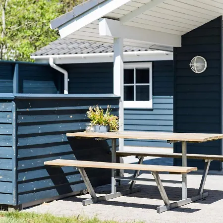 Henne Xxx Holiday home